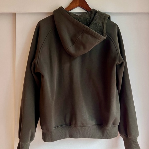 Fuzzy full-zip hoodie - Picture 3 of 3